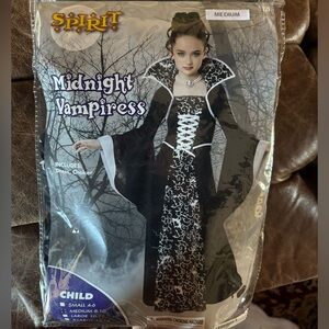 Size 8-10 Midnight Vampiress Halloween Costume